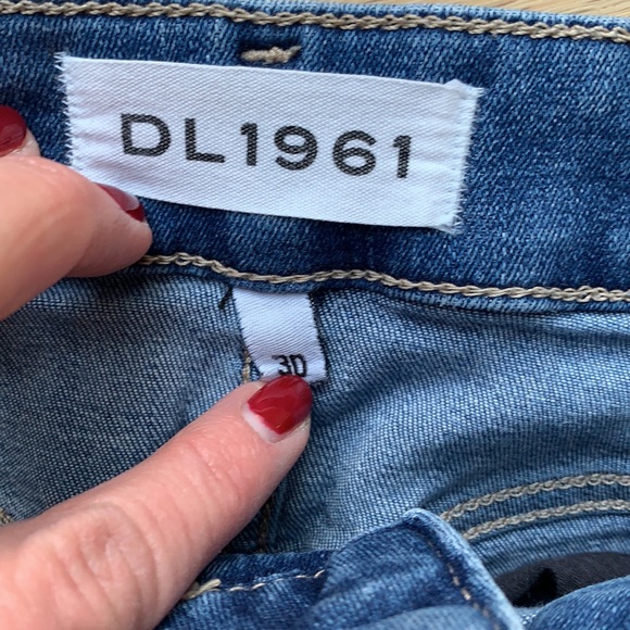 DL1961 Florence Instasculpt Cropped - Picture 3 of 3